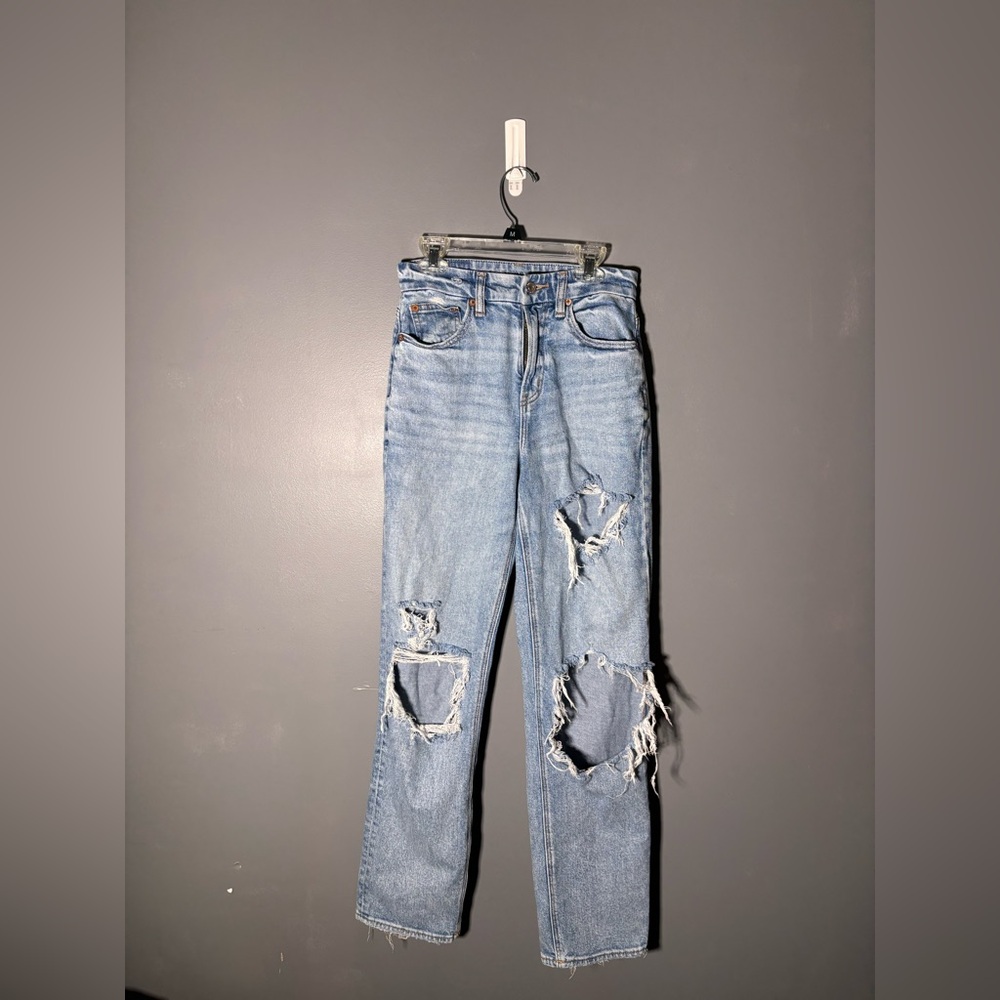 American Eagle Stretch Ripped Curvy '90s Straight Jean Size 00 - Picture 2 of 6